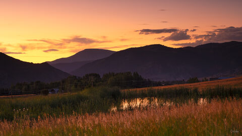 Sunset nearby Woody Creek in Colorado.