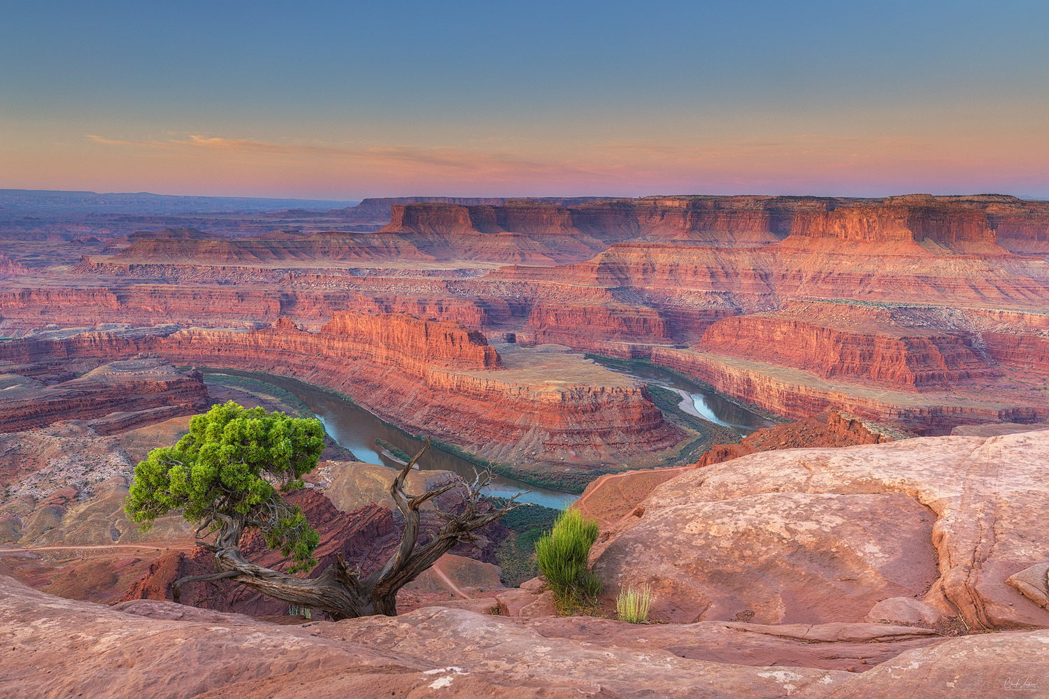 View on the Canyonlands and Colorado River from Dead Horse Point State Park in Utah.