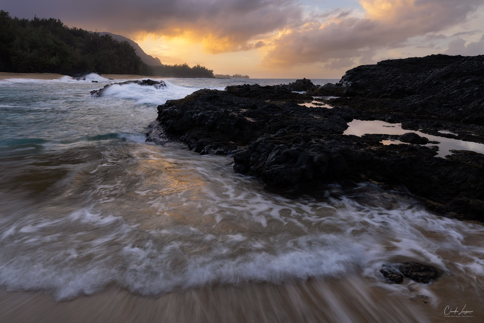 Big waves at Kahalahala Beach on the north shore of Kauai island in Hawaii.